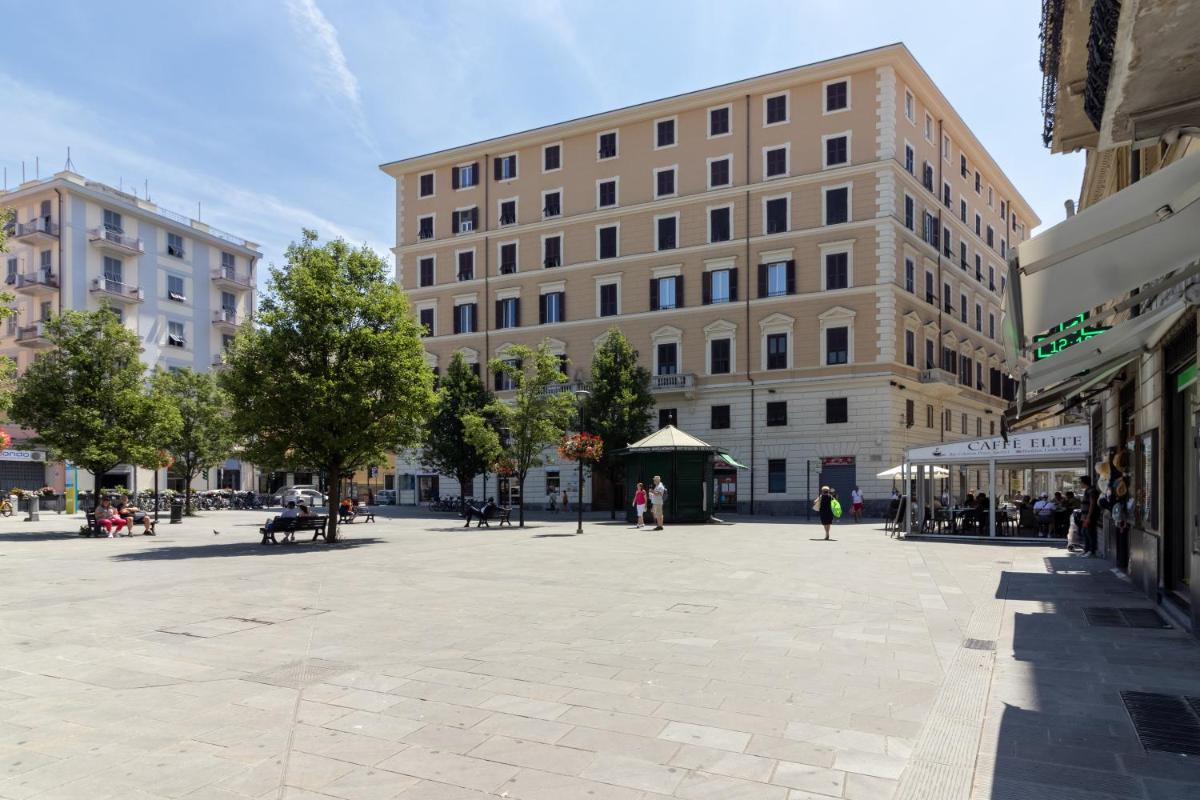 Cinque Terre Gateway - Housity