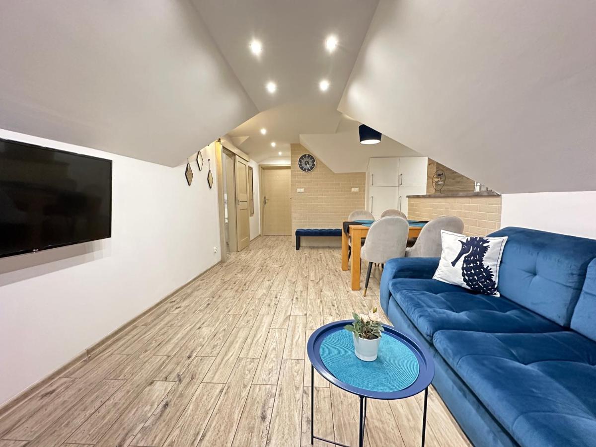 Maximus - Housity