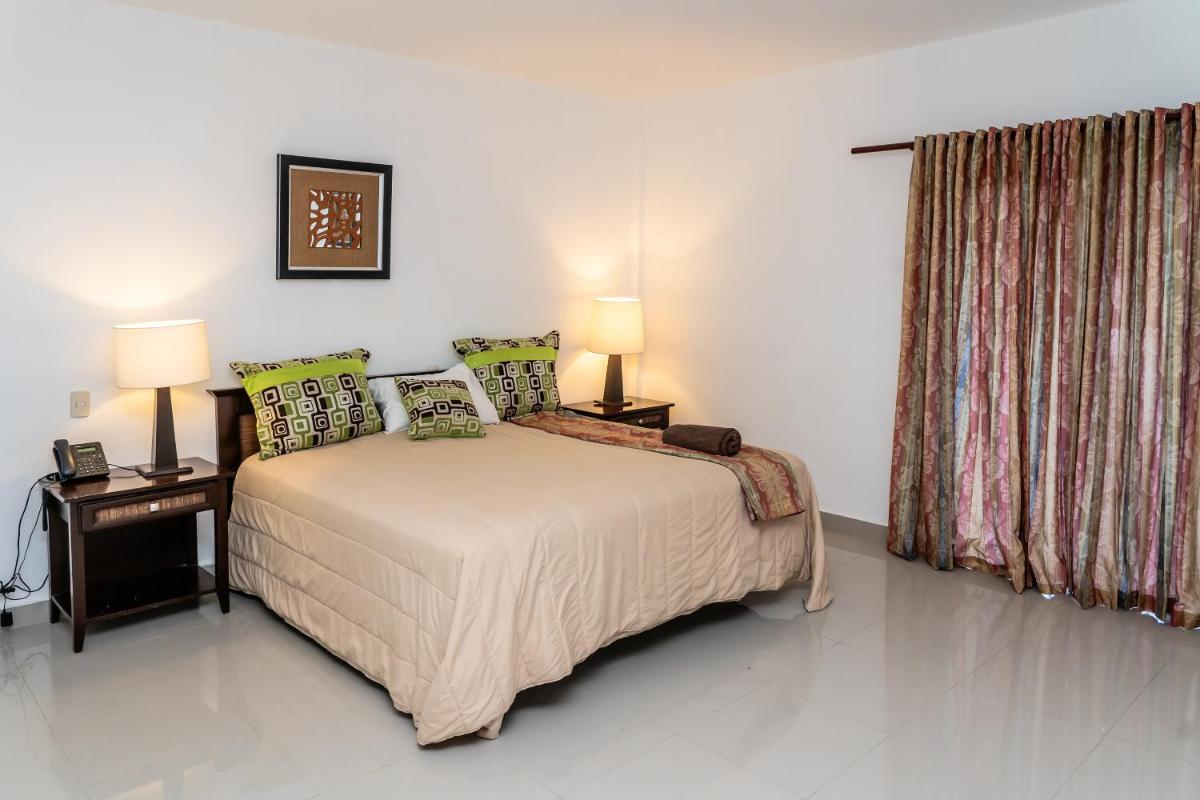 Hotel Cataleya Bavaro - Housity