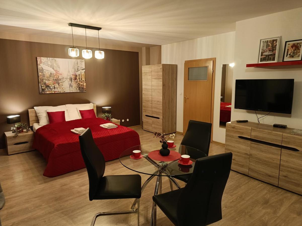 Apartamenty EDK - Housity