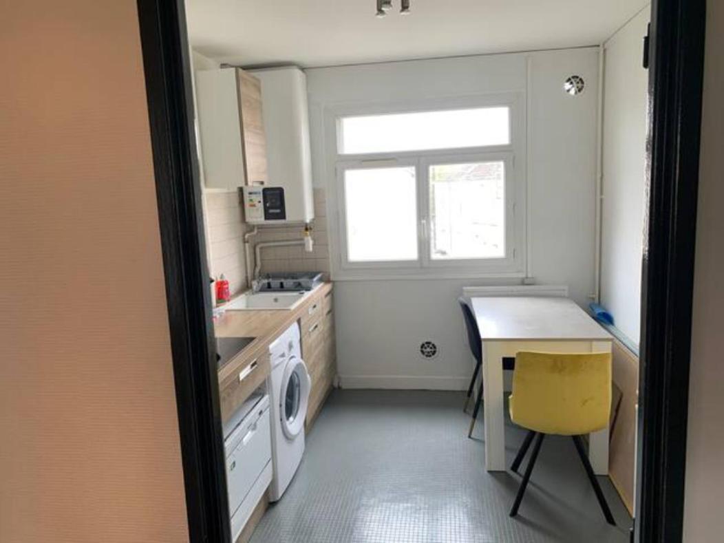 Quality Street - Housity