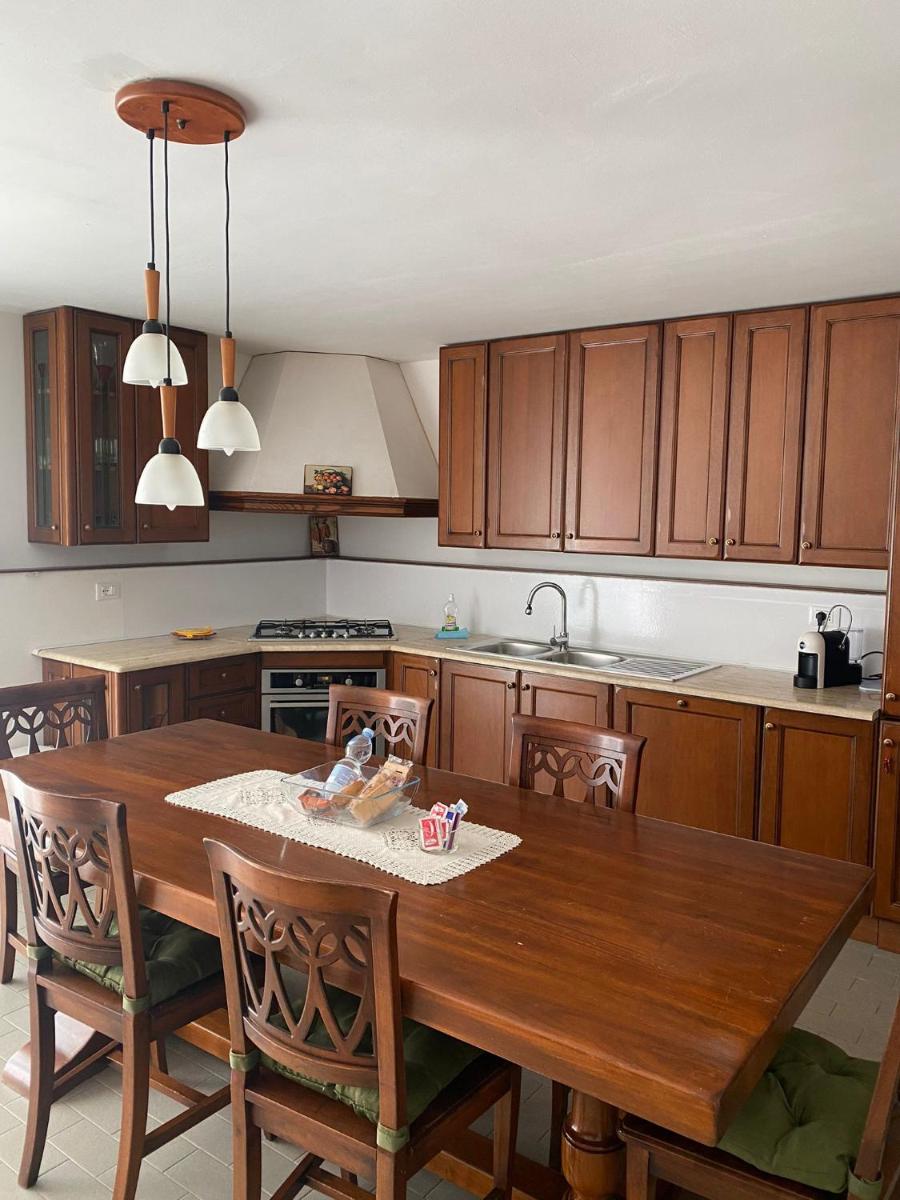 Stella House - Housity