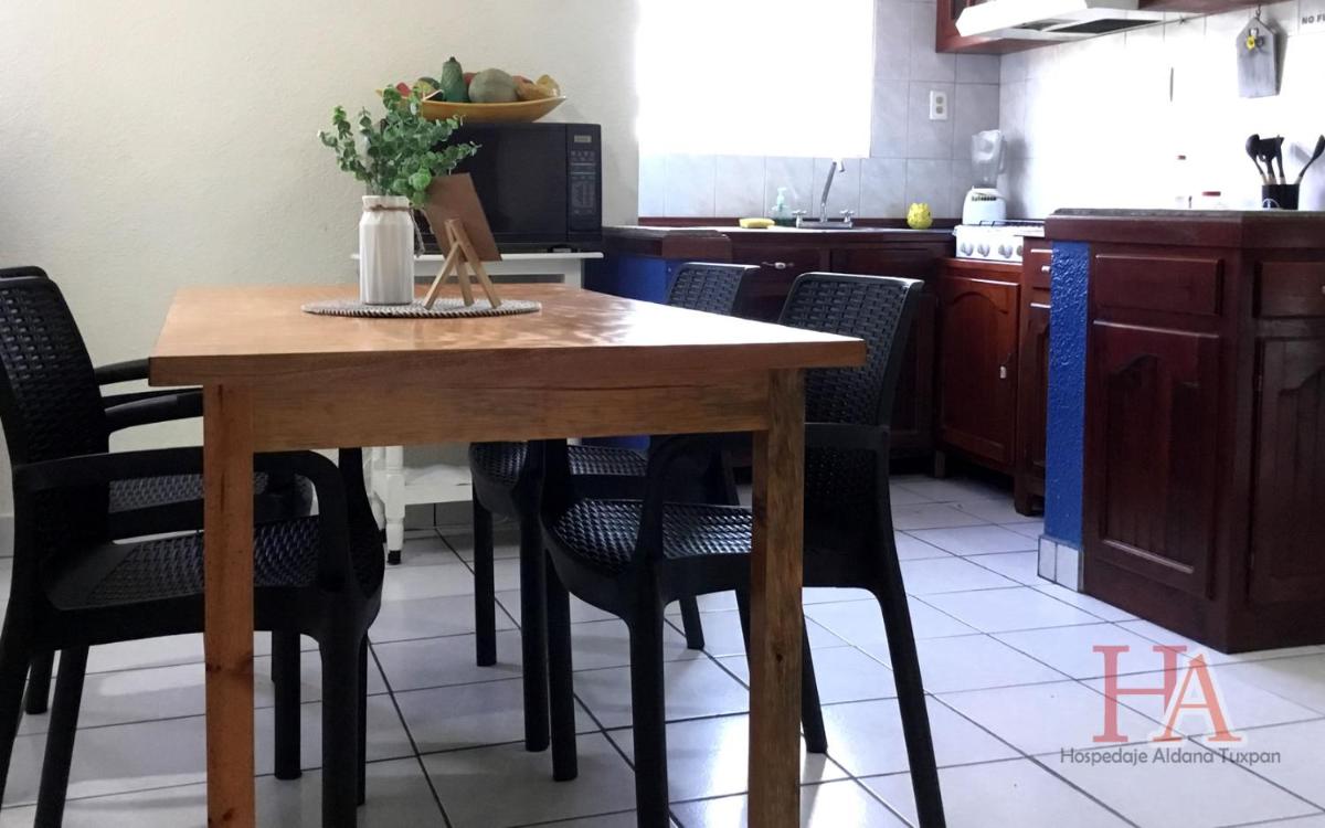 Hospedaje Aldana - Casa LA VISTA en zona verde - Housity
