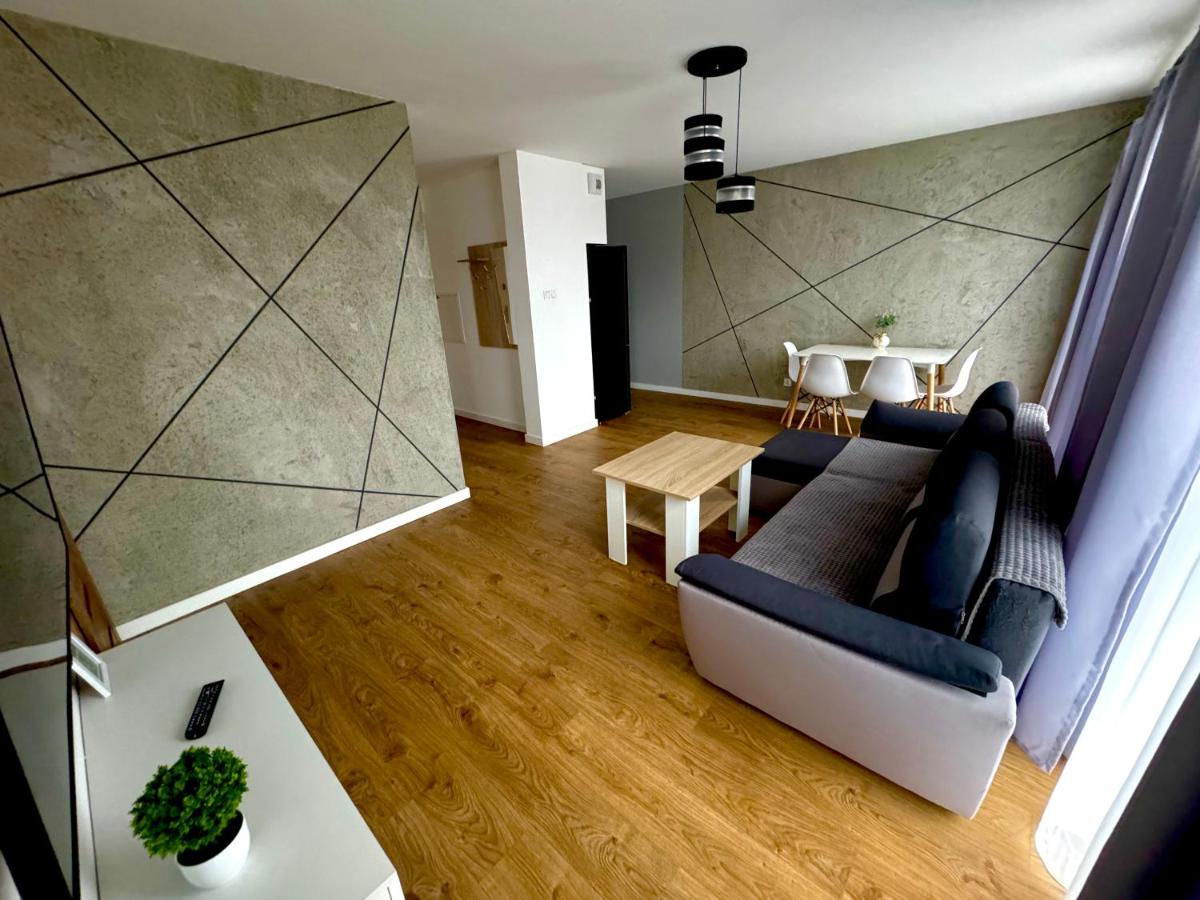 Jurajska Plaza - Nowoczesny apartament z osobną sypialnią, Parking GRATIS - HK Apartaments Kielce - Housity