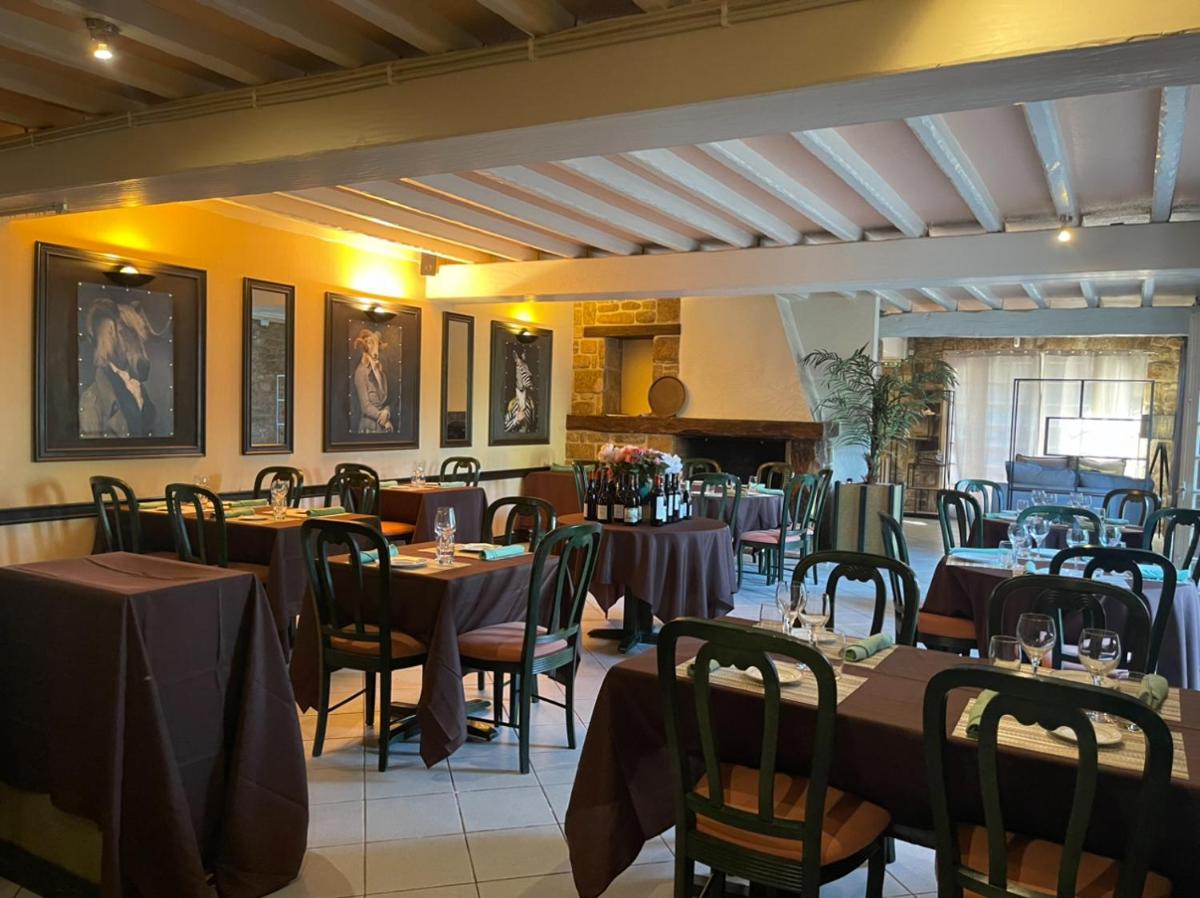 Douce Demeure - Hôtel-Restaurant de Mortemart - Housity