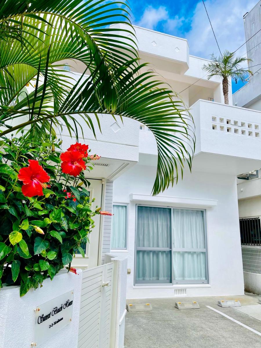 Sunset Beach House - Housity