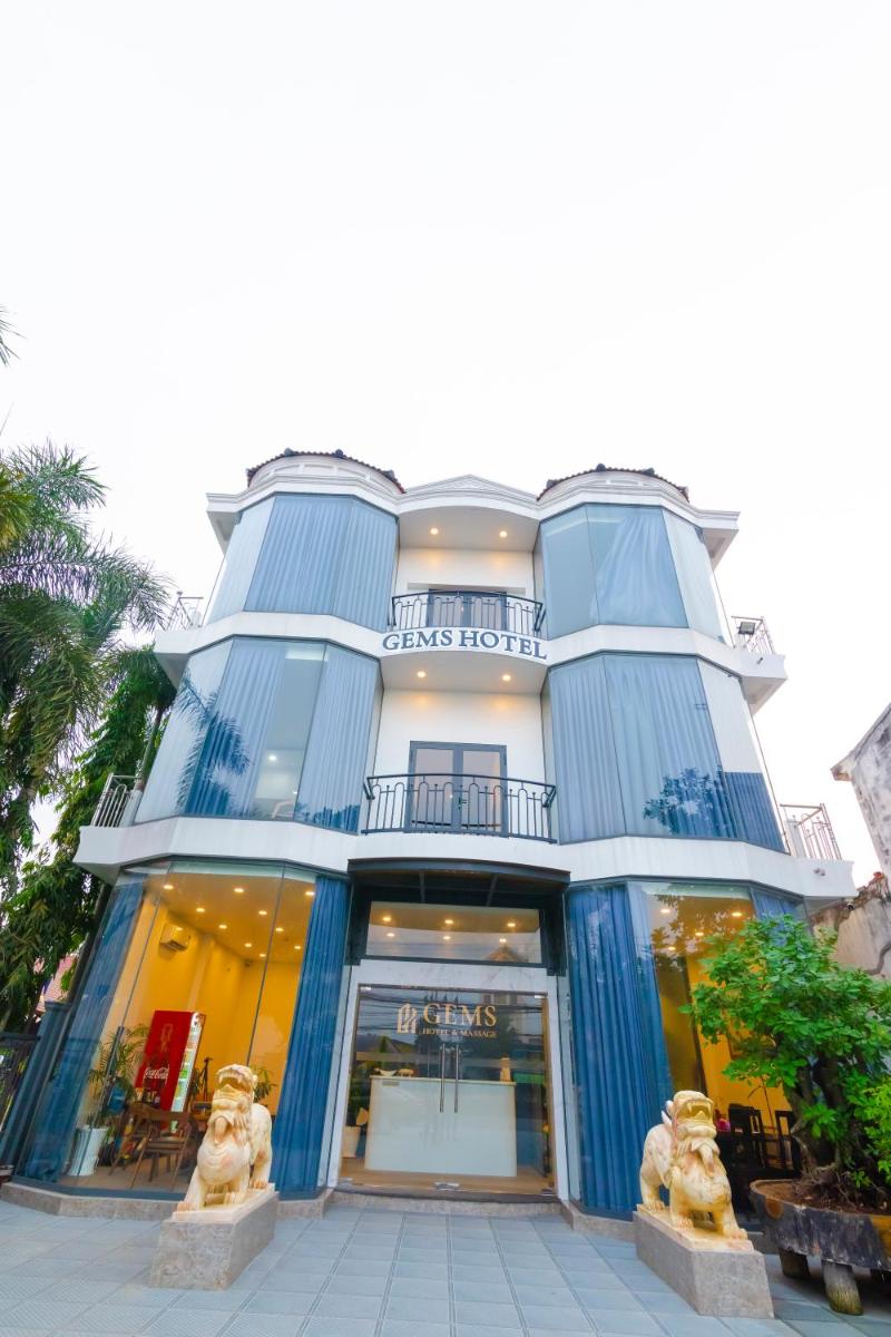 Gems Hotel - Khách sạn Trảng Bàng - Housity