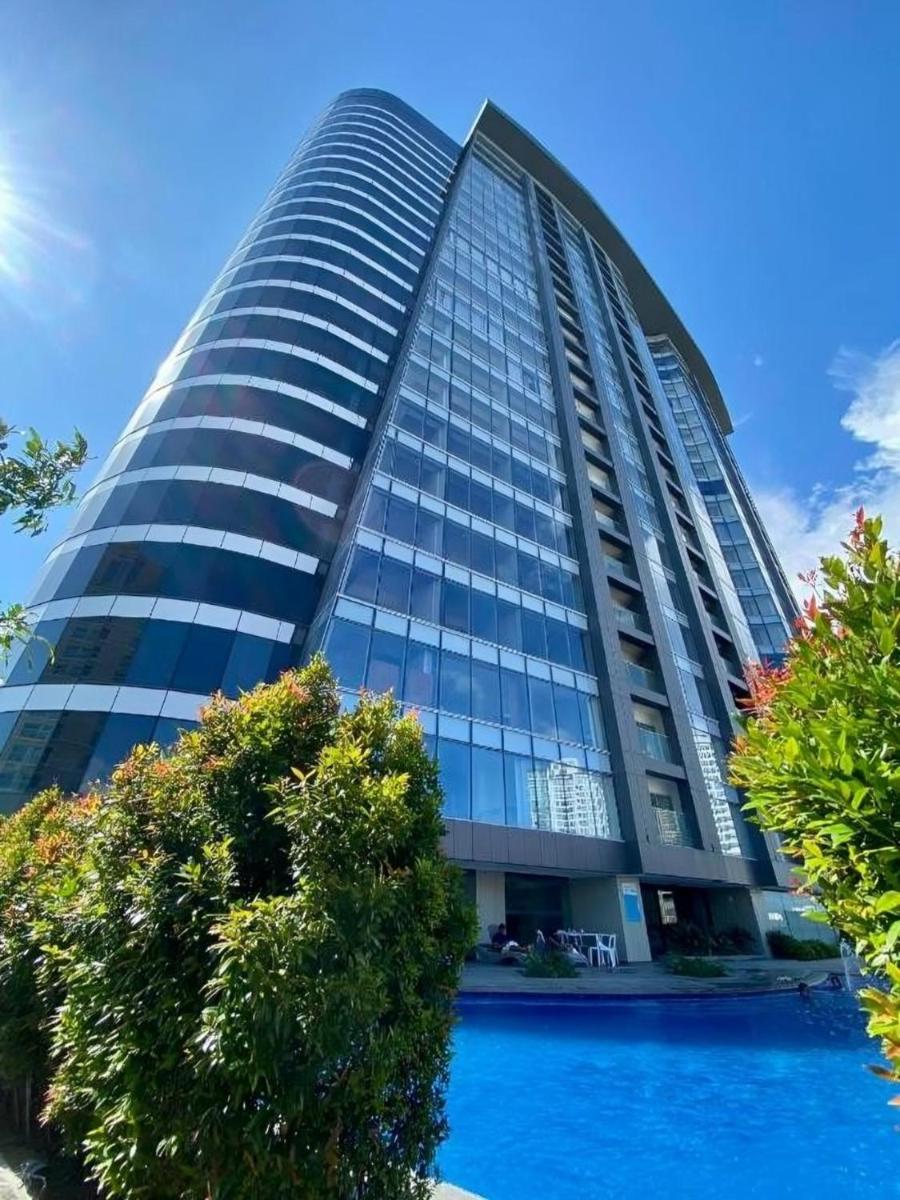 Suitetrails - AEON SUITES STAYCATION manage by ARIA HOTEL