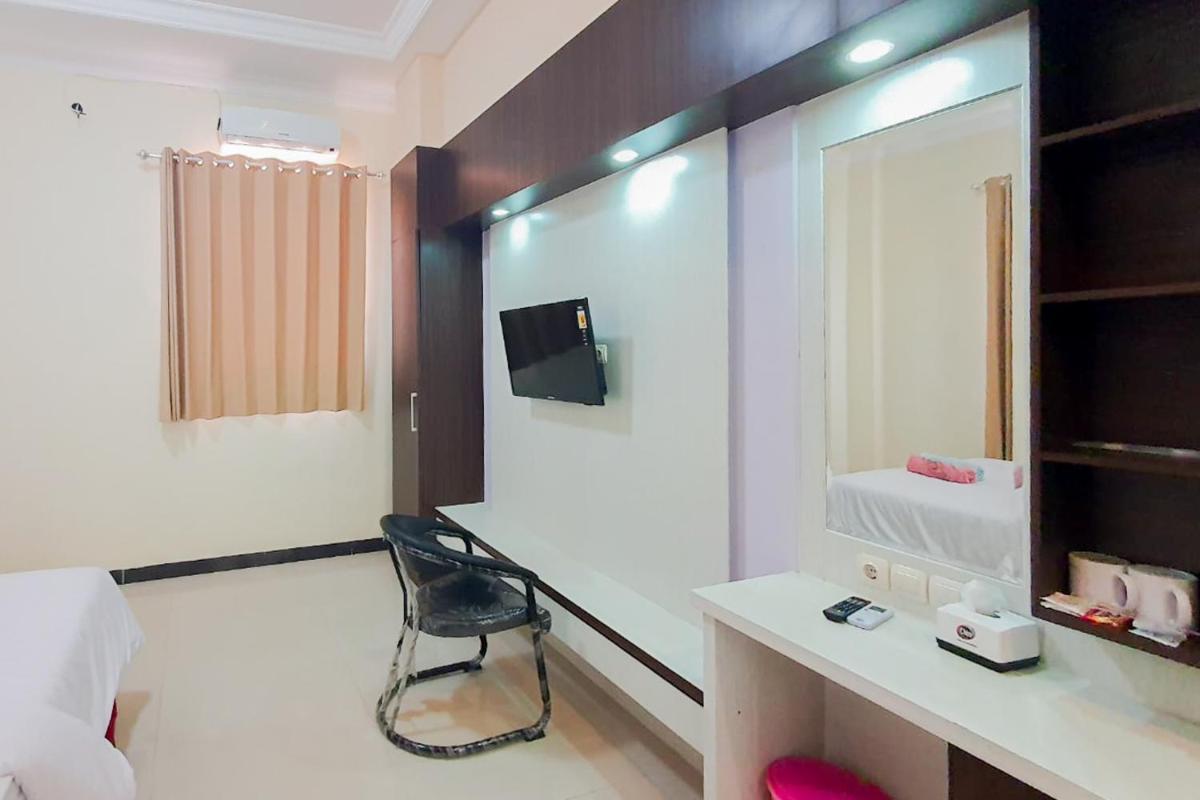 Rose Hotel Bangkalan - Housity