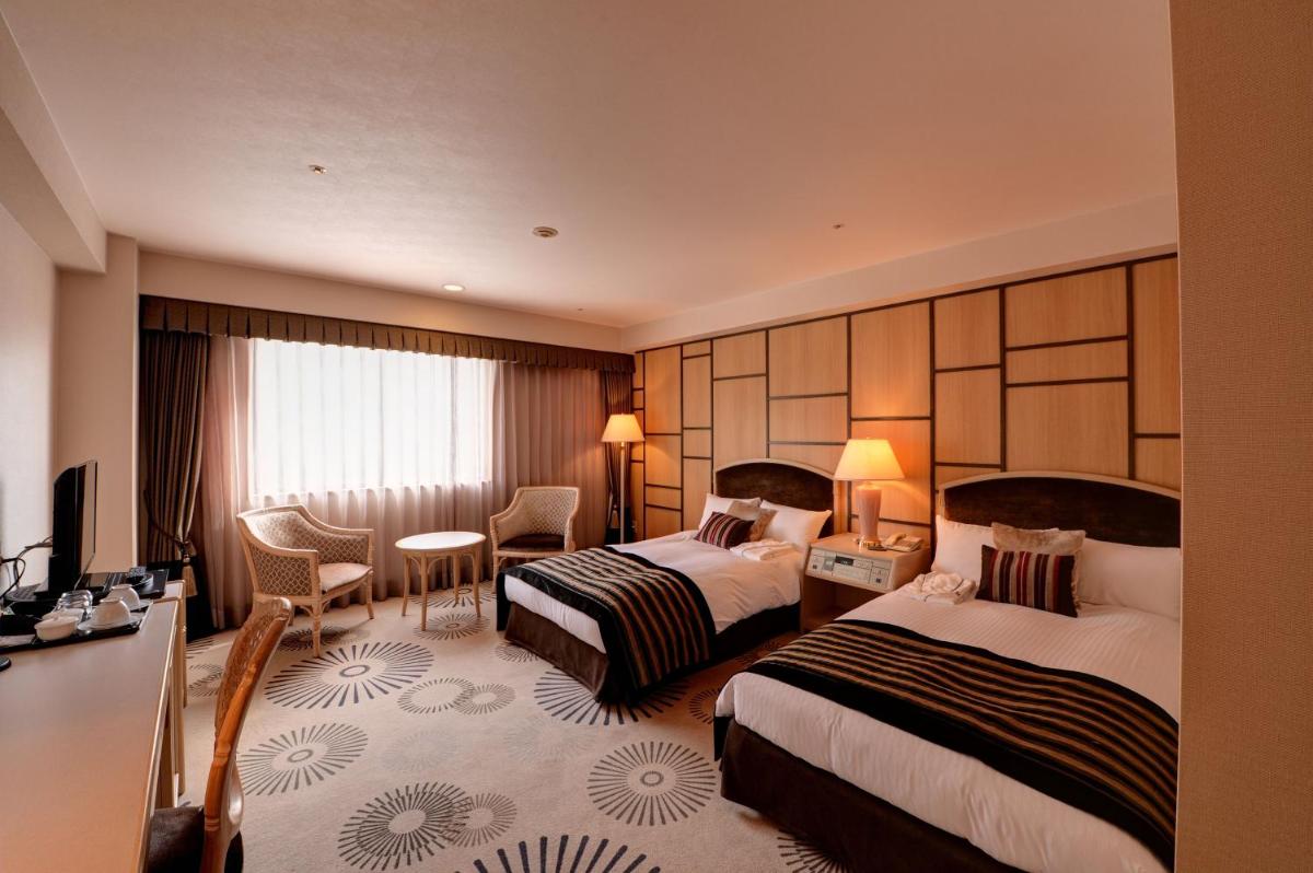 Suitetrails - Hofu Grand Hotel