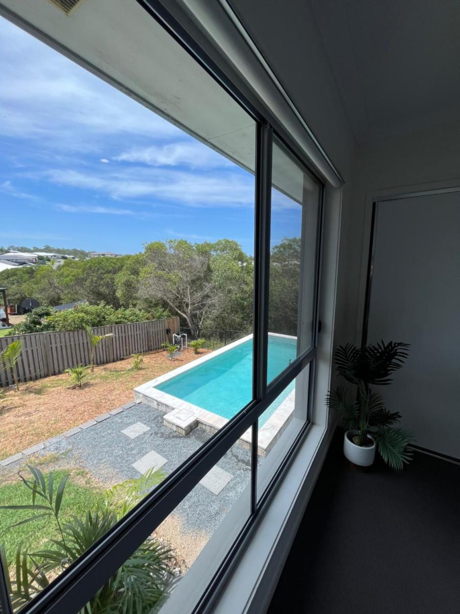 Upper Coomera Castle 2 - Housity
