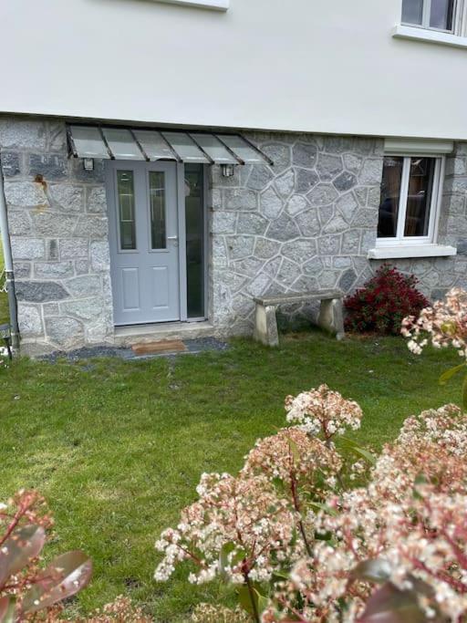 Quartier calme : T2 plain pied avec son jardin - Housity