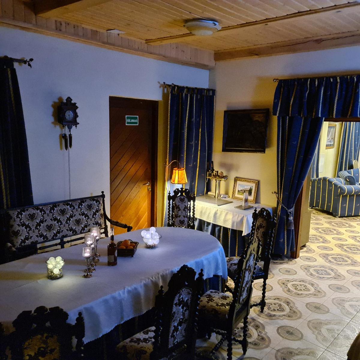 Vila Dubysa - Housity