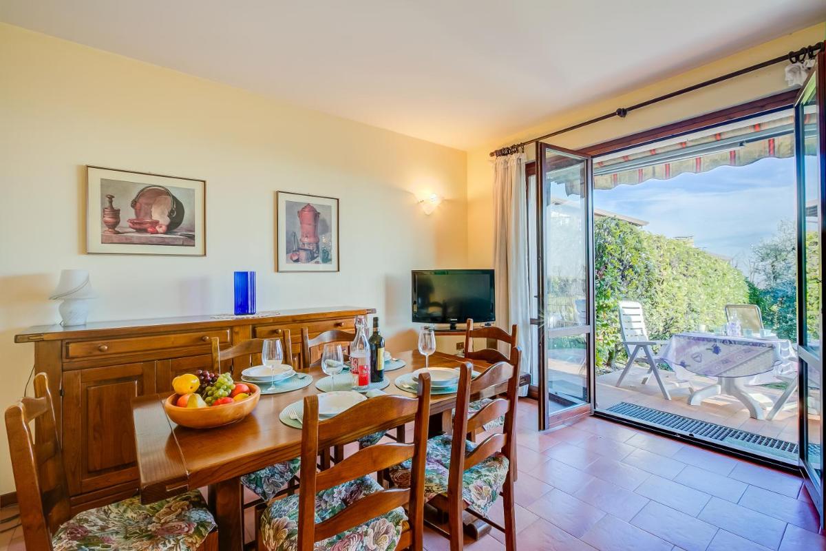 Falke House relax and lake view - Happy Rentals - Housity