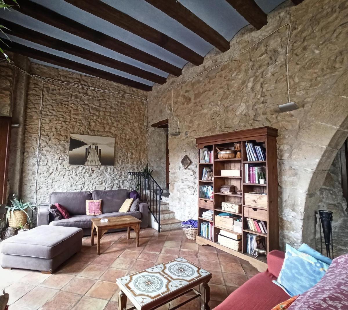 Ca l'Aleixa Rooms - Housity