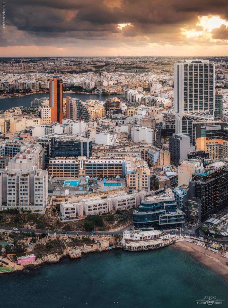 The St. George’s Park Hotel - Housity