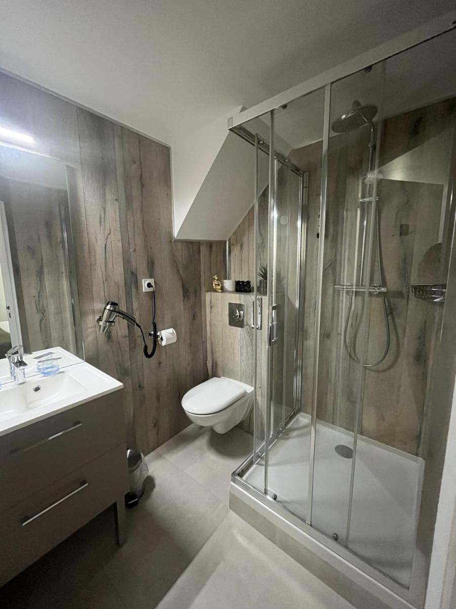 Logis Le Marronnier - Housity