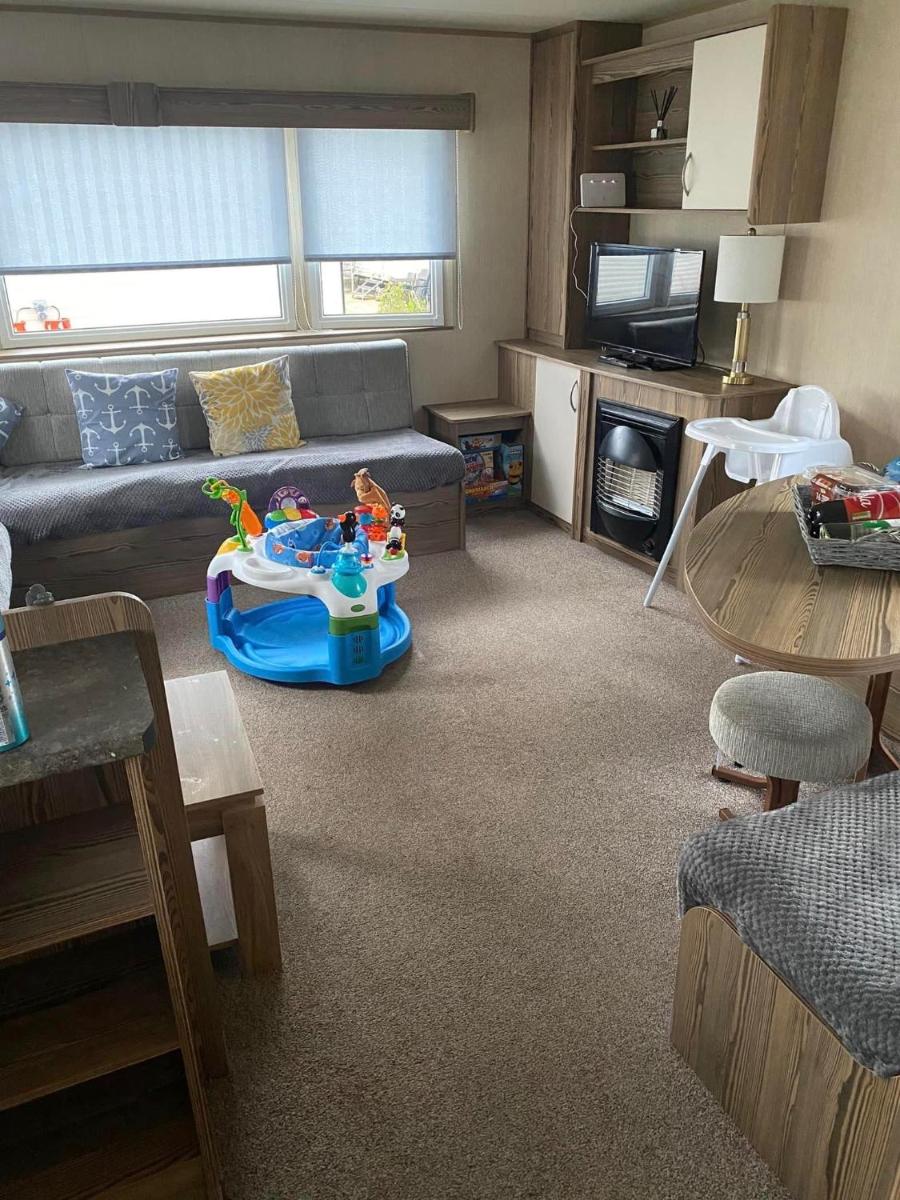 BrookeView Caravan Rental, Seton Sands - Housity