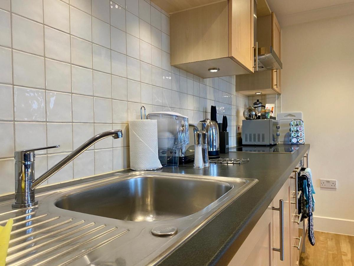 Your Space Apartments - Manor House - Housity