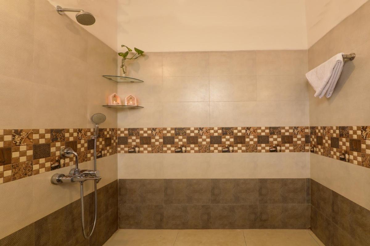 JAQK Holidays - 9BHK Villa for Big Groups, Private Pool-WiFi-Cartaker-Parking, North Goa - Hizvo