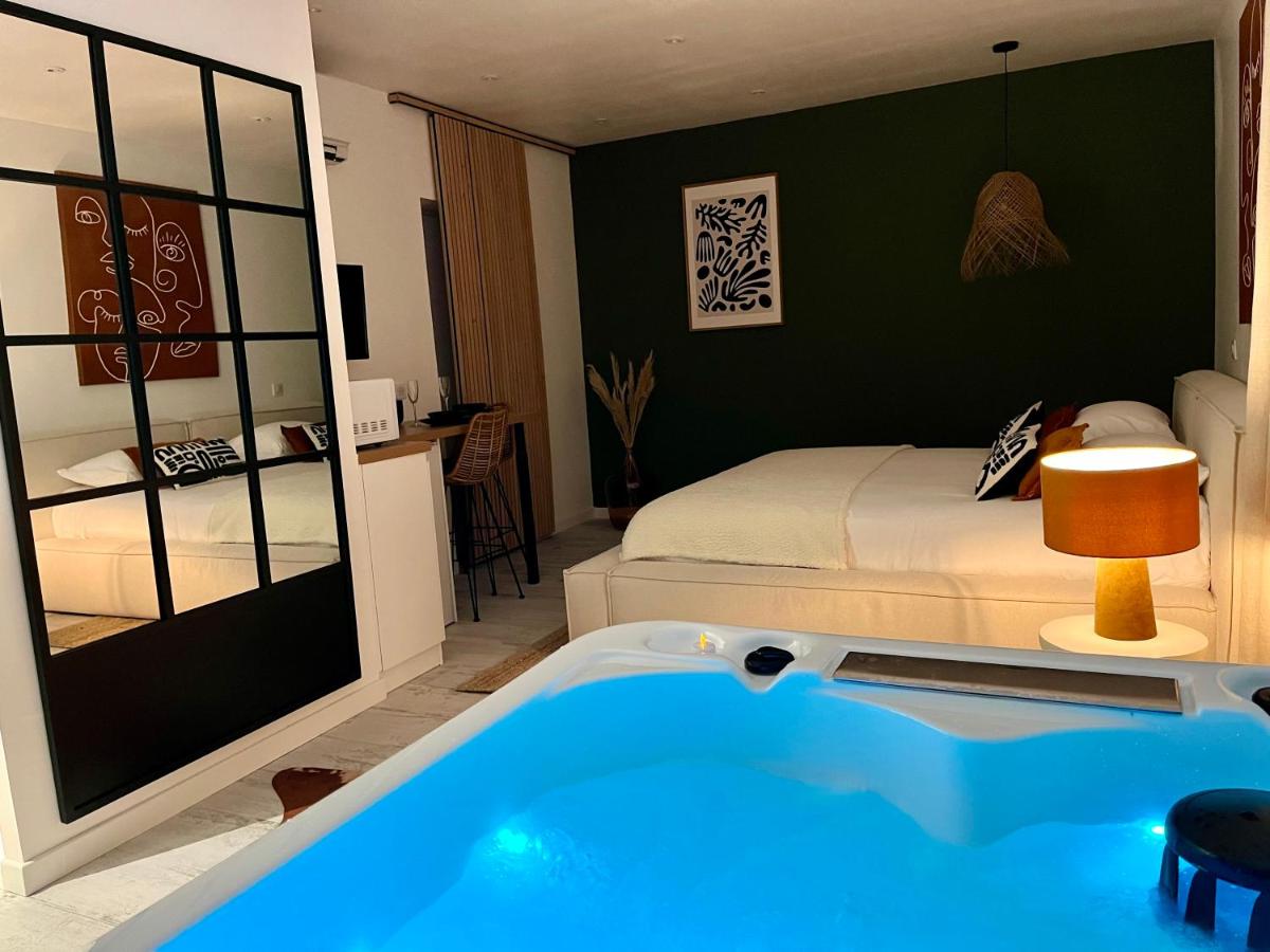 Suite d’Anastasie - Housity