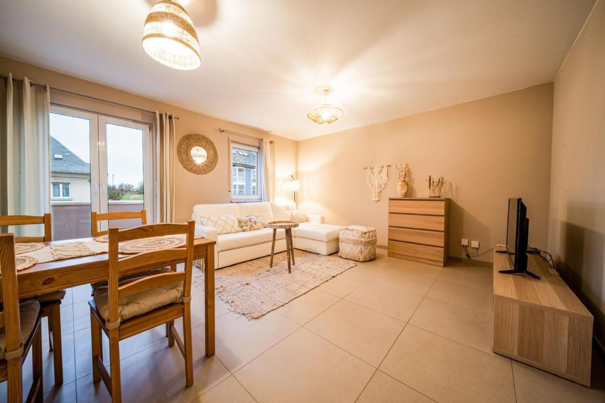 Beautiful apartment in the city and free parking - Housity