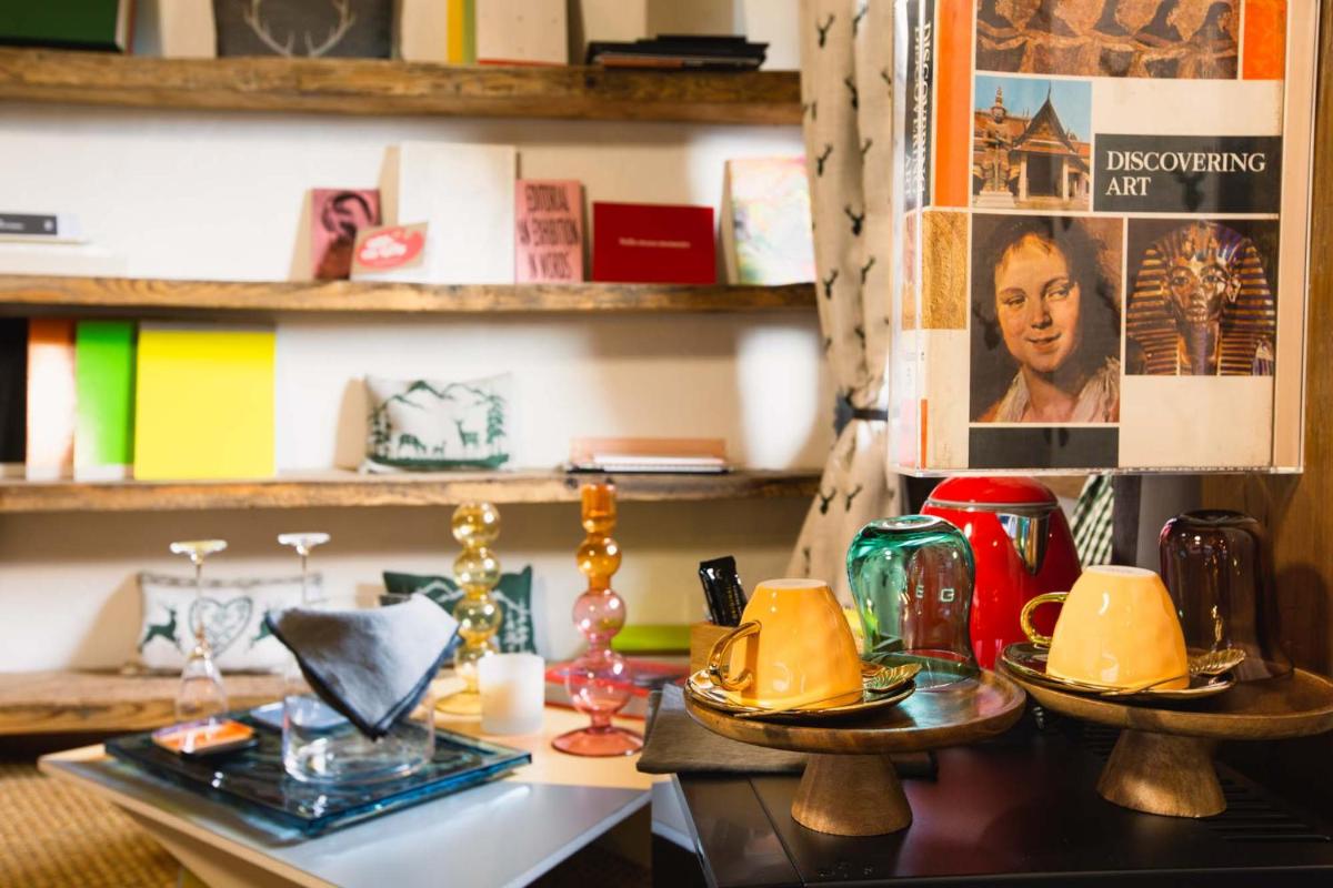 Cuisine ou kitchenette dans l'établissement Magic Megève Bois