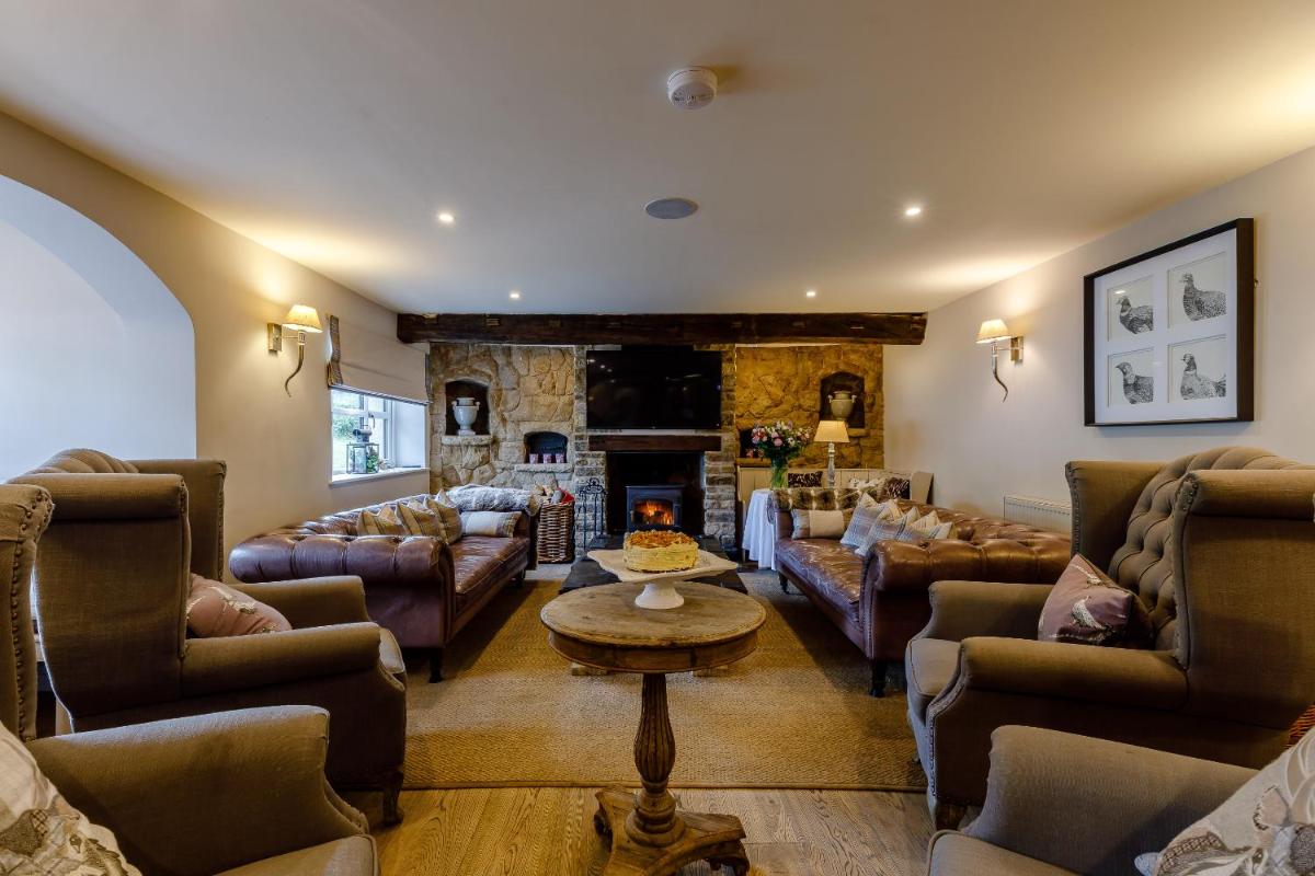 The Grousemoor - North Wales luxury 7 bedroom holiday rental - Housity