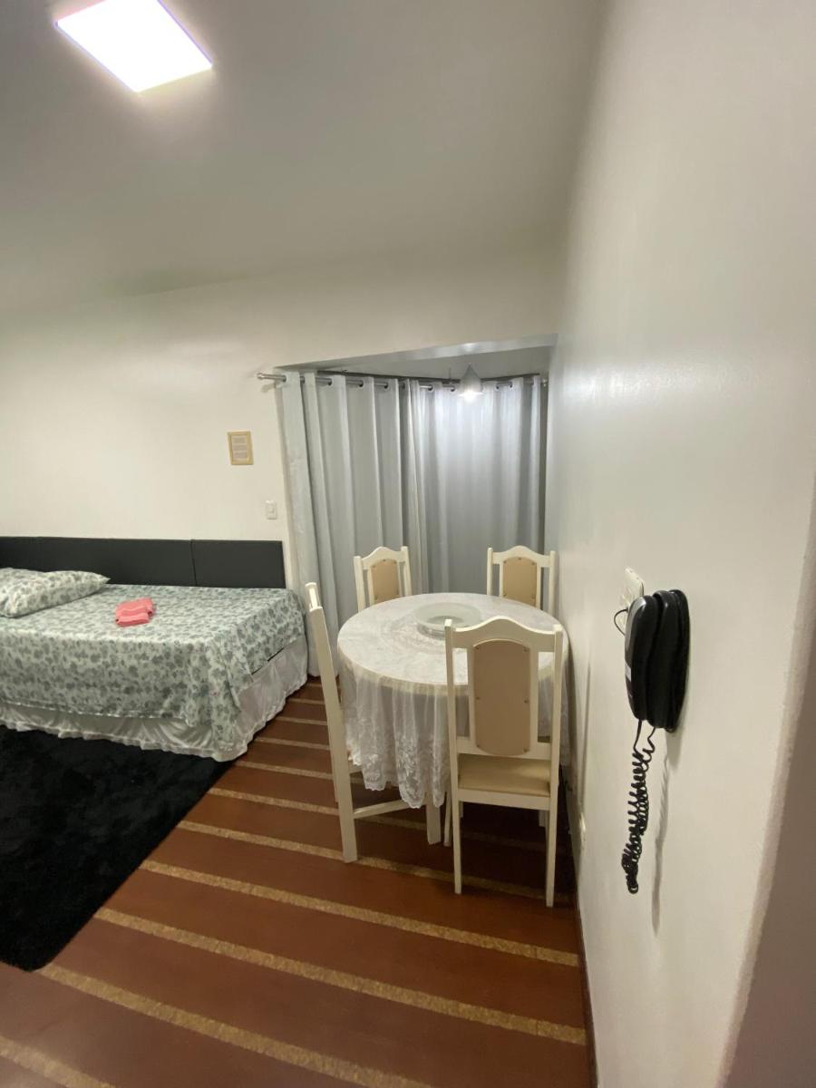 Ap Centro Foz do Iguaçu até 4 pessoas - Housity