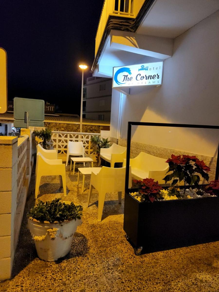 The Corner of Dreams - Housity