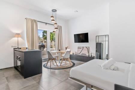 Stylish Designer Studio in Bonnevoie ID151 - Housity