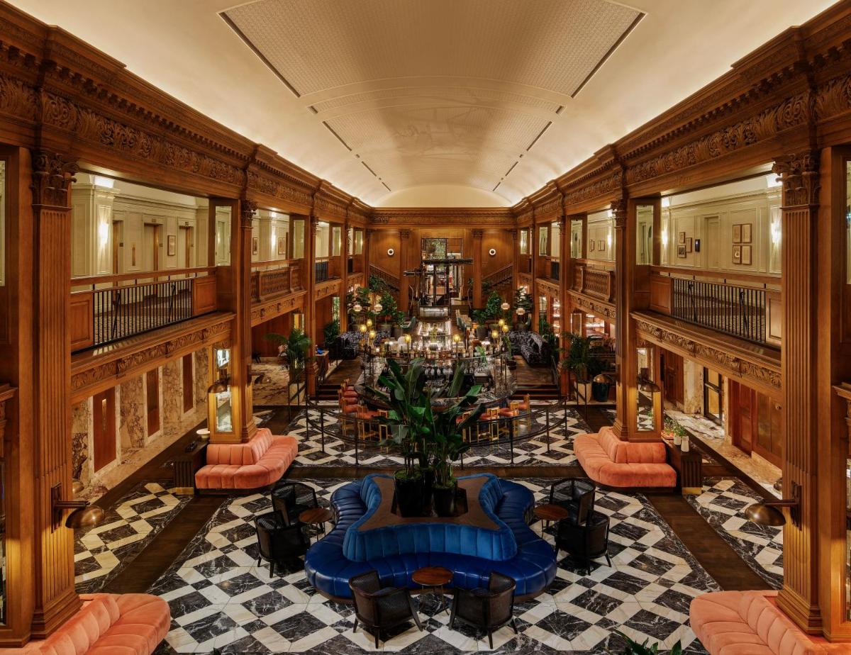Fairmont Olympic Hotel - Housity