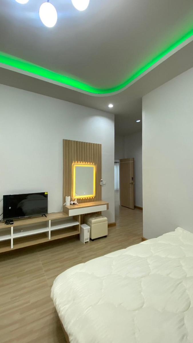 Grand Pool Villa Khonkaen เขื่อนอุบลรัตน์ - Housity