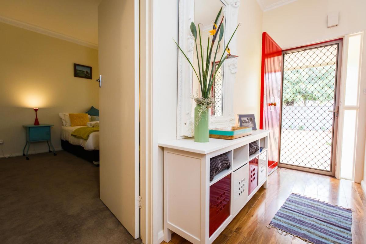 Indulge Homes - 77 Olive - Housity