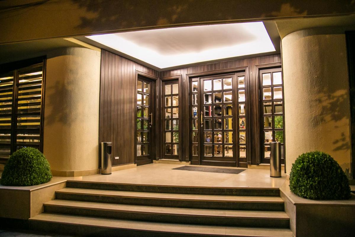 Suitetrails - Hotel Victoria Tirana