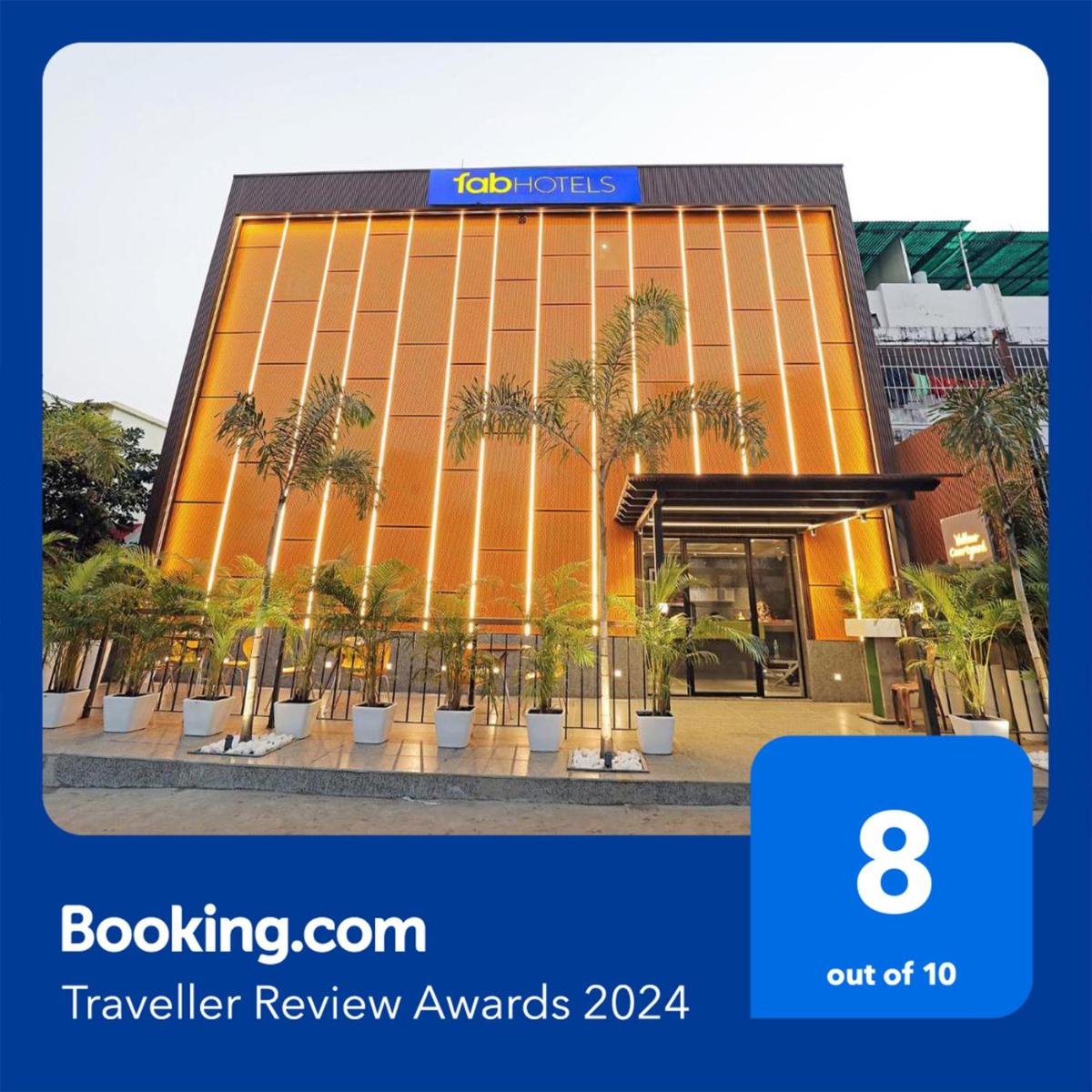 FabHotel Oasis Yellow Courtyard - Housity