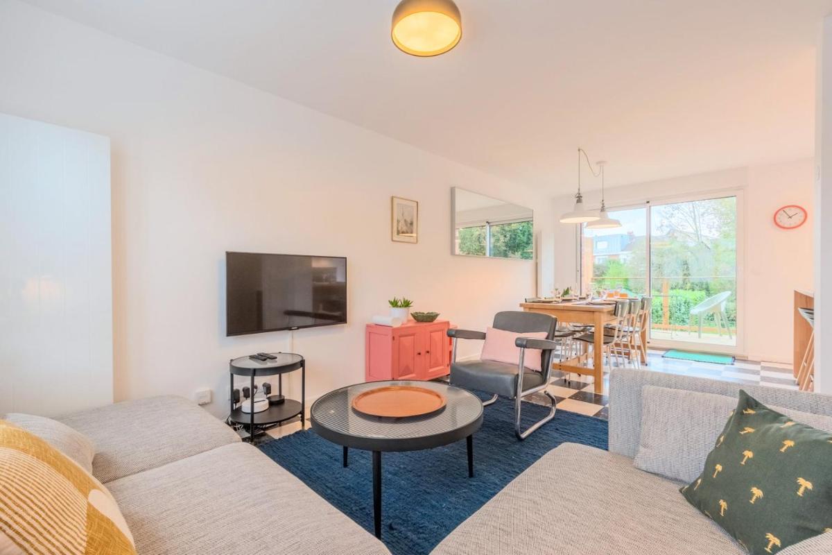 3 bedroom house w/ 2 bathrooms and a garden - Housity