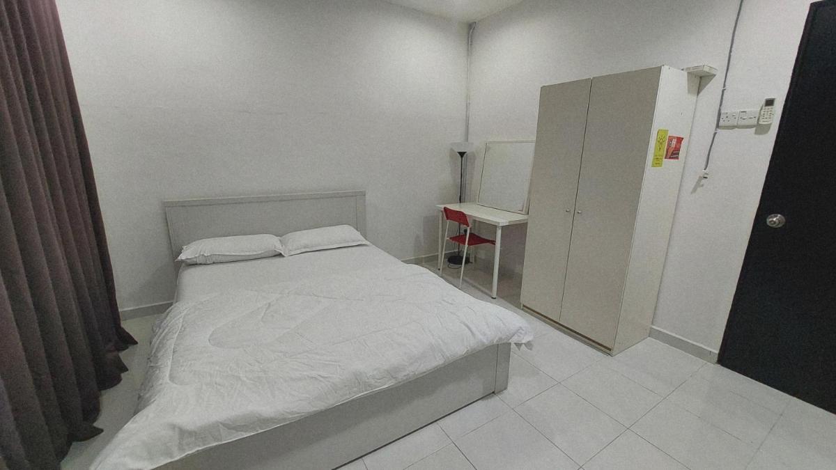 D'Sandra Homestay - Housity