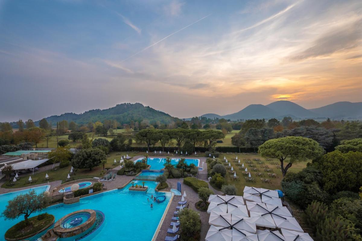 Galzignano Resort Terme & Golf - Hotel Majestic - Housity