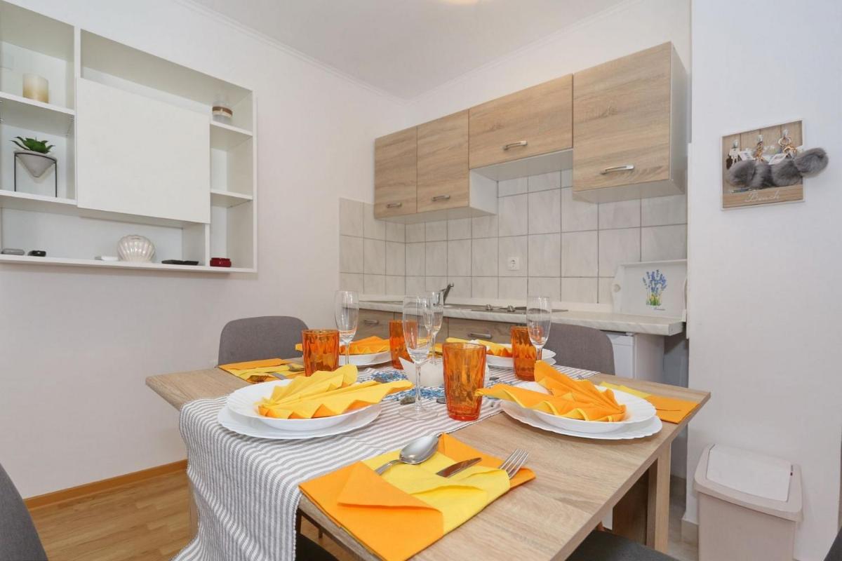 Apartments Marino - Housity
