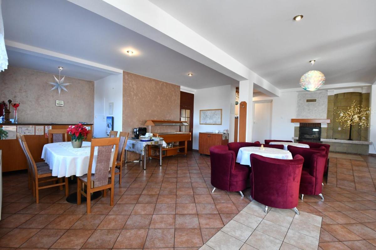 Penzion Lesna - Housity
