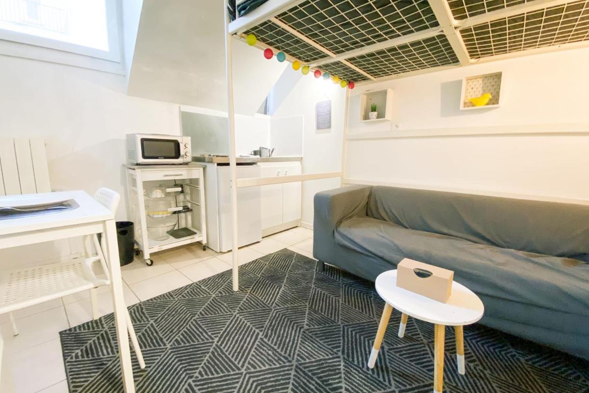 The Champo studio Near the city centre #B2 - Housity