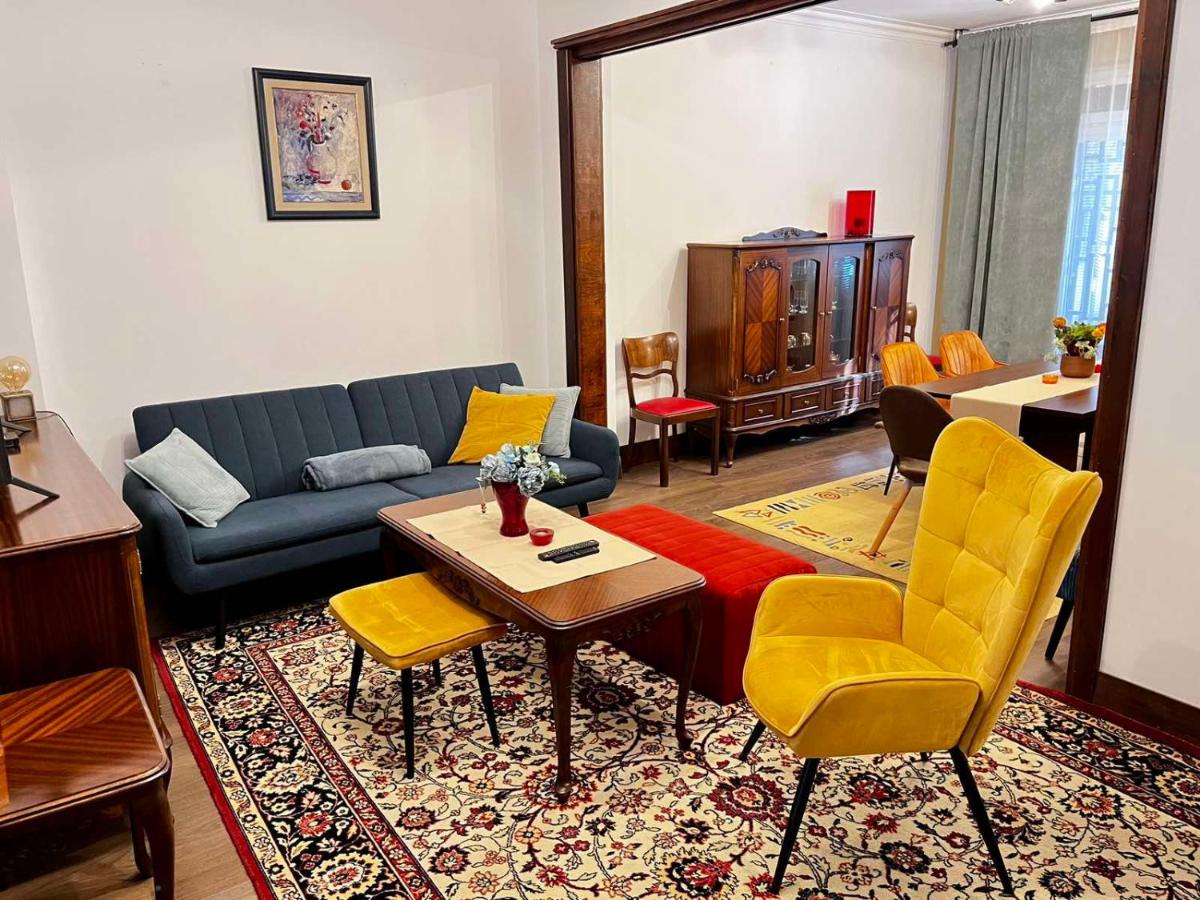 City centre stylish apartament with private backyard - Housity