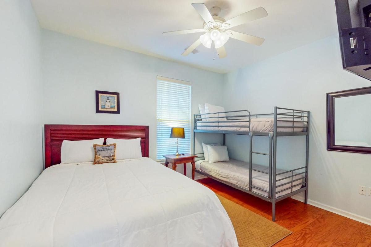 Sunset Dreams - Housity