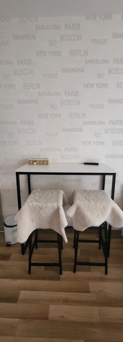 Sleep and drive Suites - Housity