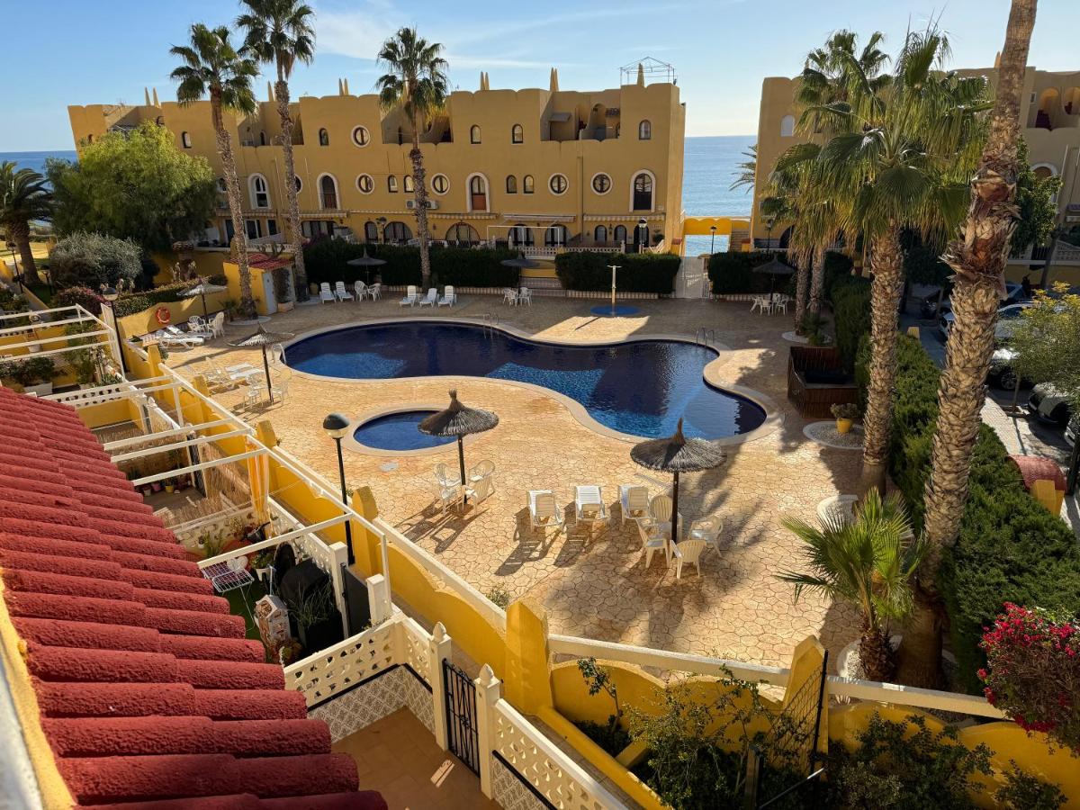 Beautiful home 50m private beach Campello Alicante - Housity