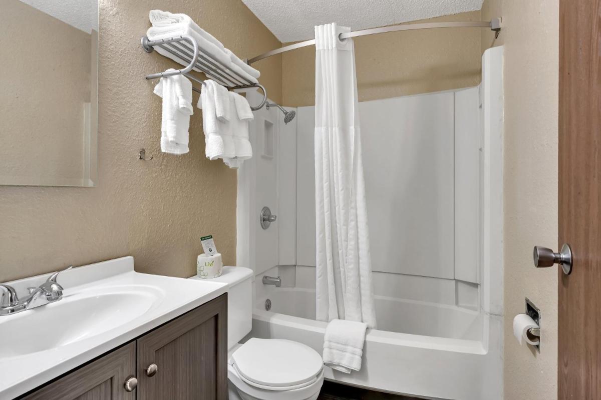 Bison Plains Lodge - Housity