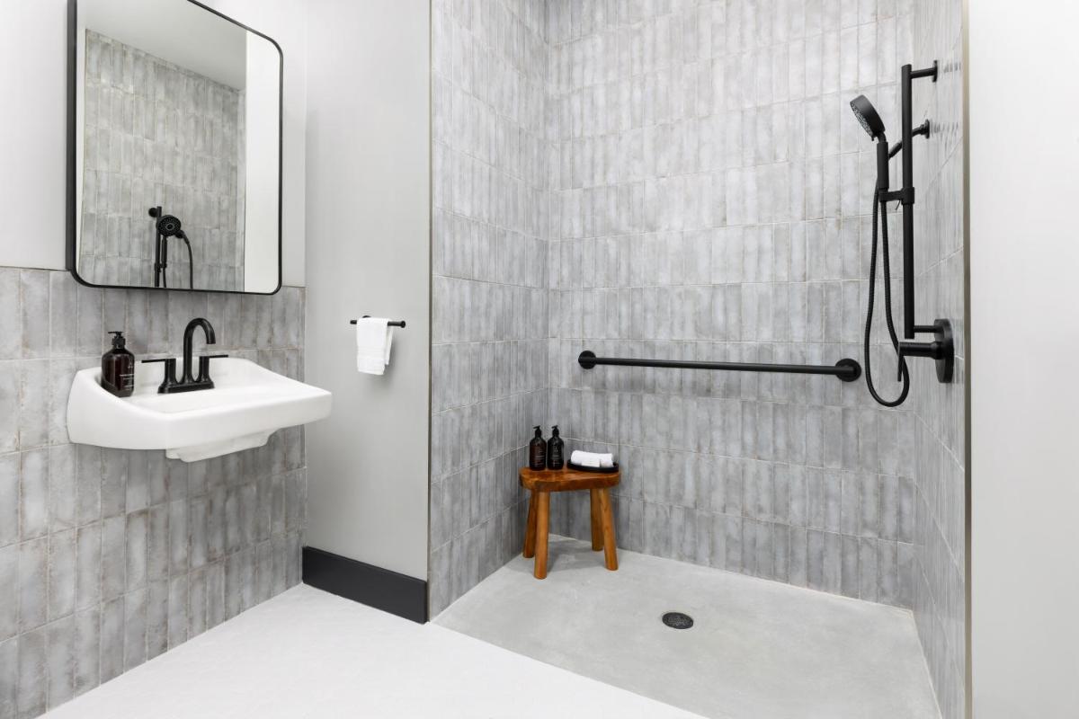 Switch House Hotel - Housity