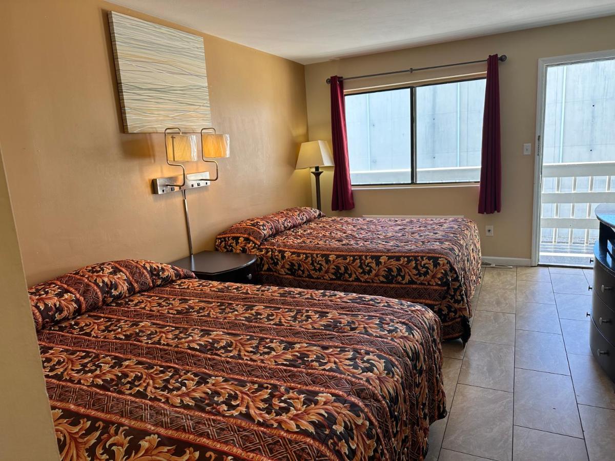 Sea Palace Motel - Housity