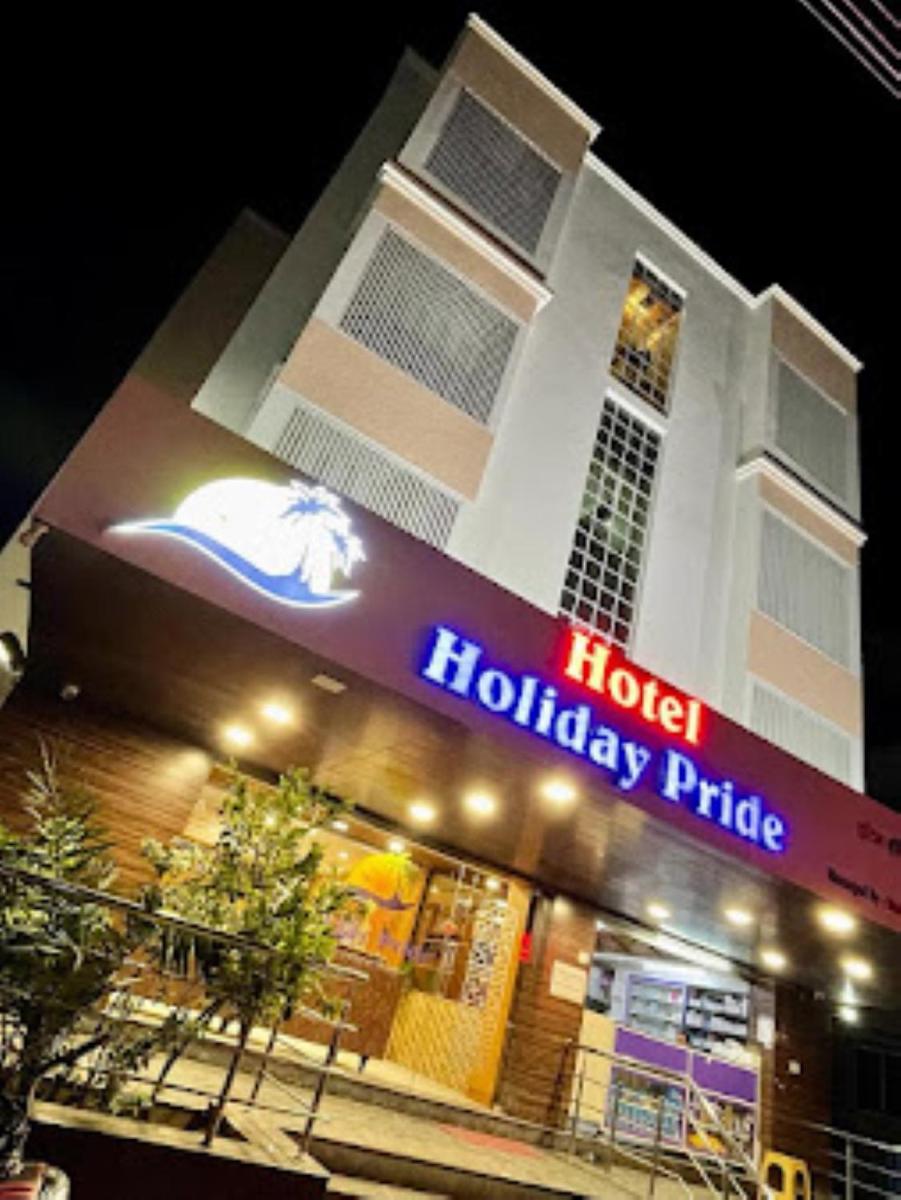 Hotel Holiday Pride Aurangabad - Housity